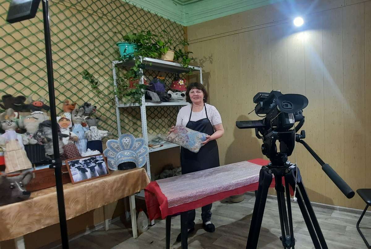 мастерицы «юрьевского» дали мастер-класс по шерстевалянию в телешоу «овсянка»